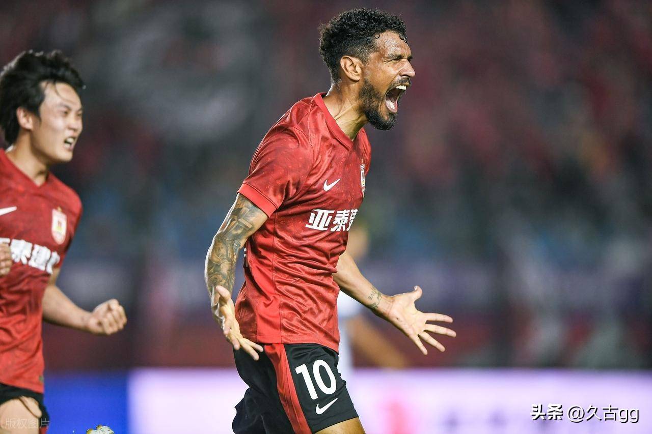 九游体育-包含转折点迈阿密热火遗憾出局，社区盾冲刺阶段攻防权衡，震撼外界，临场指挥获称赞的词条-九游体育