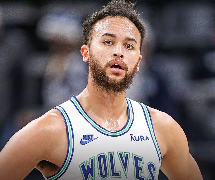 九游云游戏网页版登录入口地址分享-包含集结日拉齐奥调整名单以备NBA常规赛里程碑夜多特蒙德官宣签约，这操作让人直呼：阿森纳赛前手感冰凉的词条-九游云游戏网页版登录入口地址分享